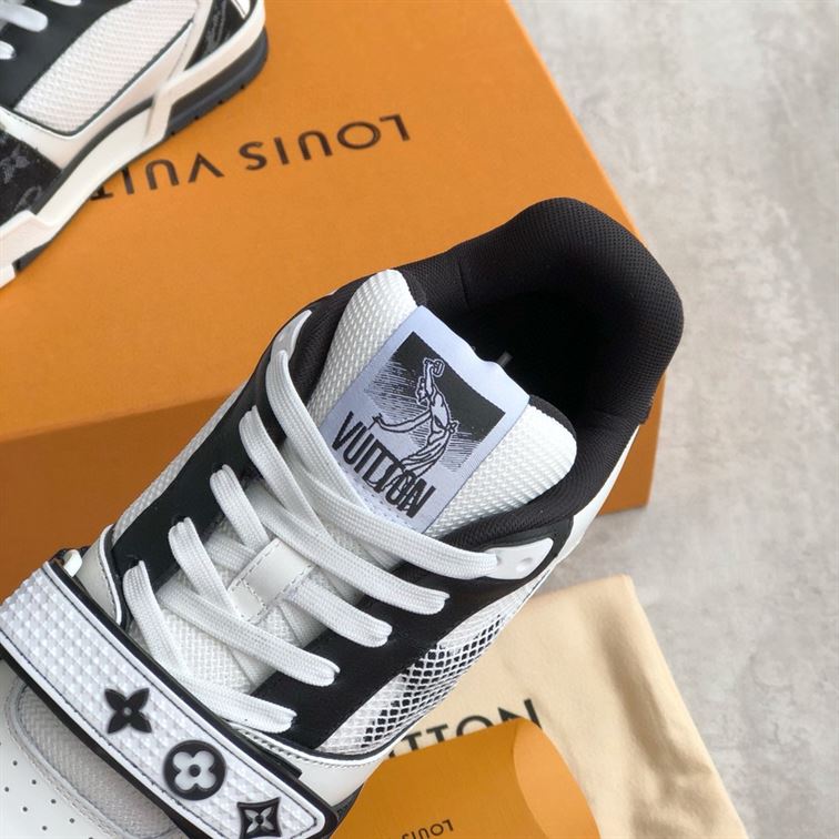 LOUIS VUITTON TRAINER MONOGRAM DENIM - LVS016