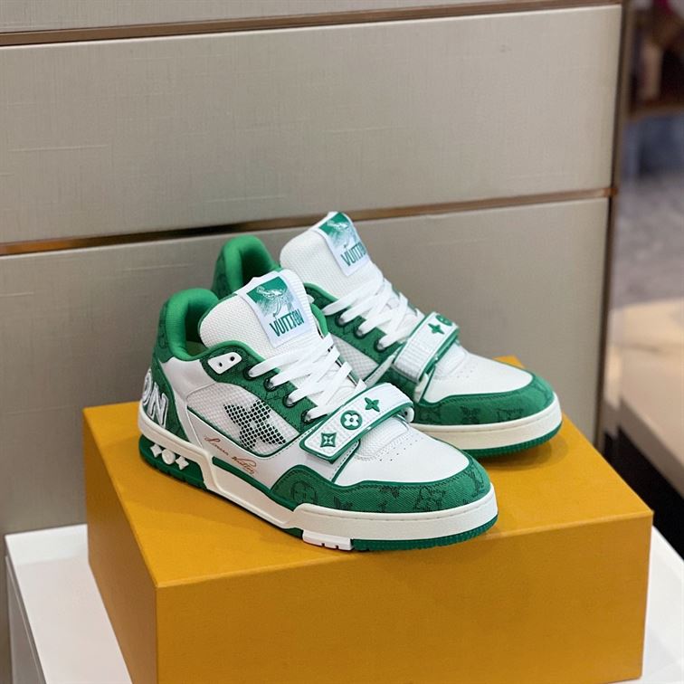 LOUIS VUITTON TRAINER SNEAKER - LVS019