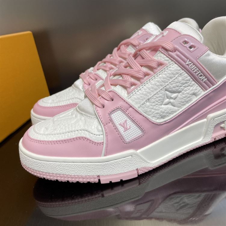 LOUIS VUITTON TRAINER SNEAKER - LVS022