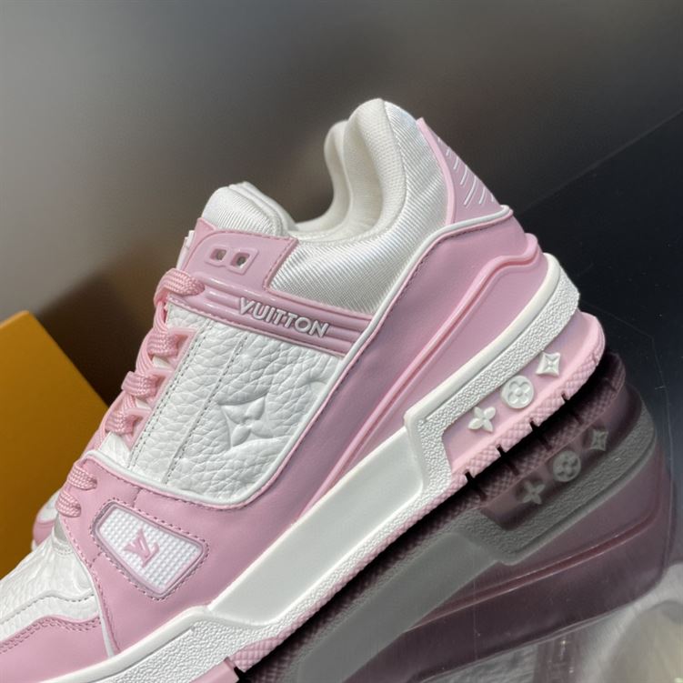 LOUIS VUITTON TRAINER SNEAKER - LVS022