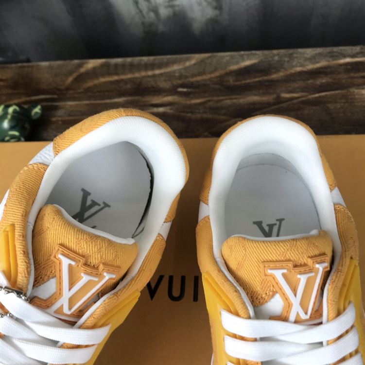 LOUIS VUITTON TRAINER SNEAKER - LVS033