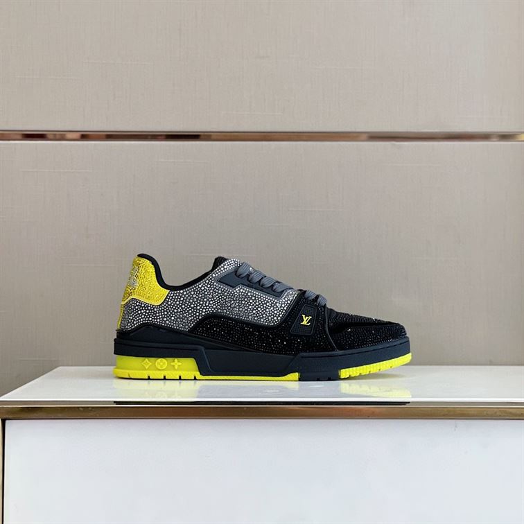 LOUIS VUITTON TRAINER SNEAKER - LVS039