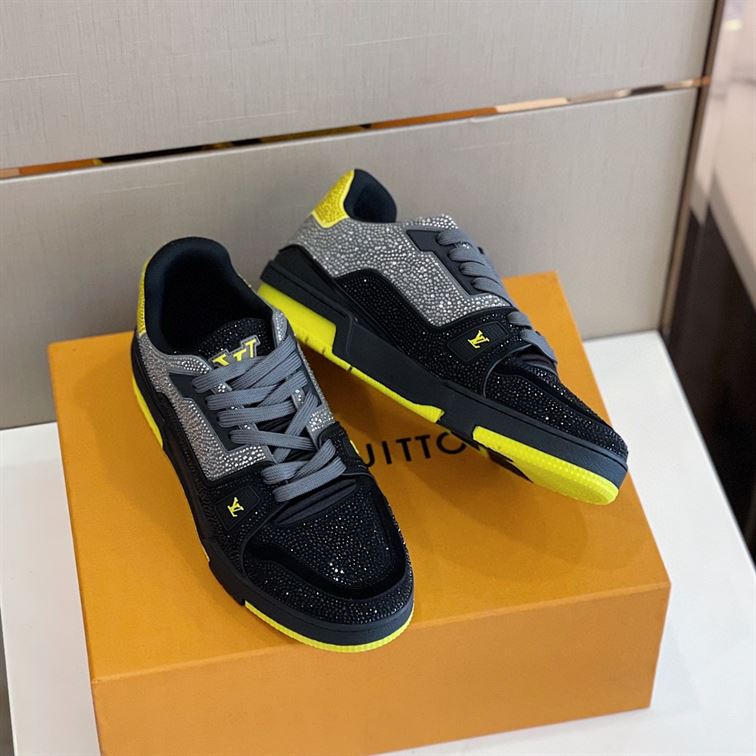 LOUIS VUITTON TRAINER SNEAKER - LVS039