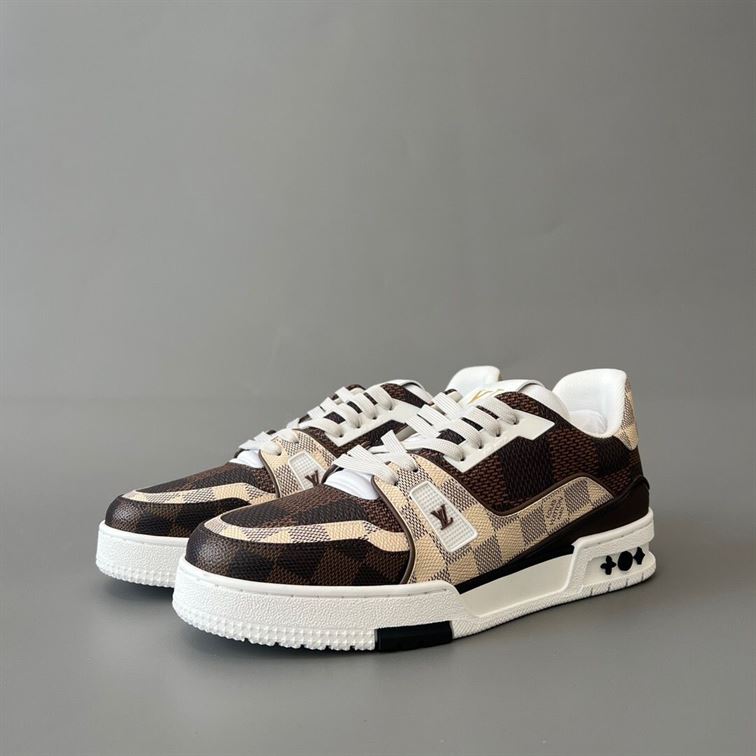 LOUIS VUITTON TRAINER SNEAKER - LVS120