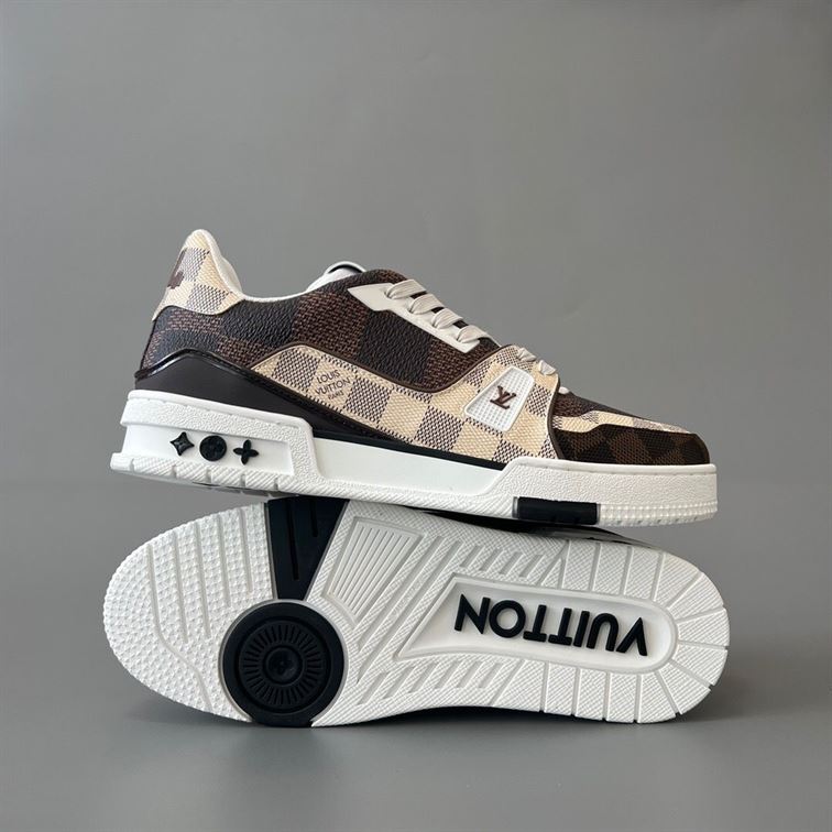 LOUIS VUITTON TRAINER SNEAKER - LVS120