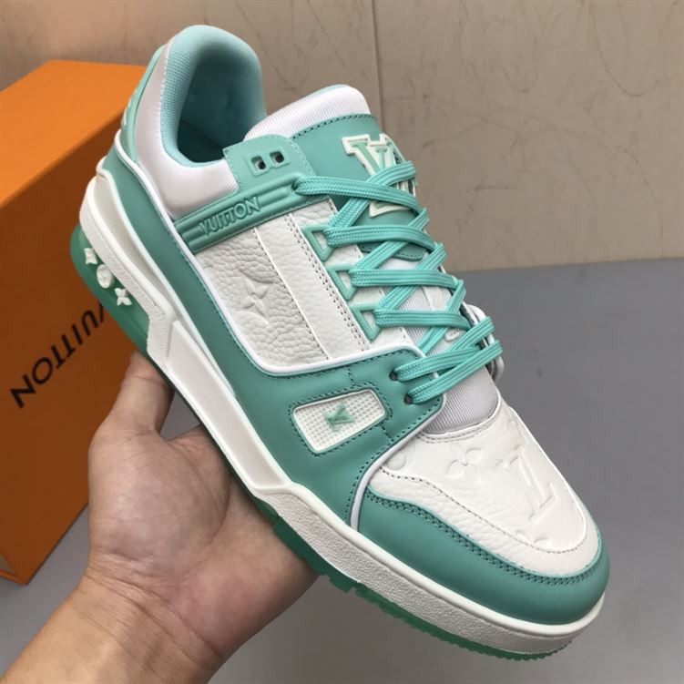 LOUIS VUITTON TRAINER SNEAKER - LVS122