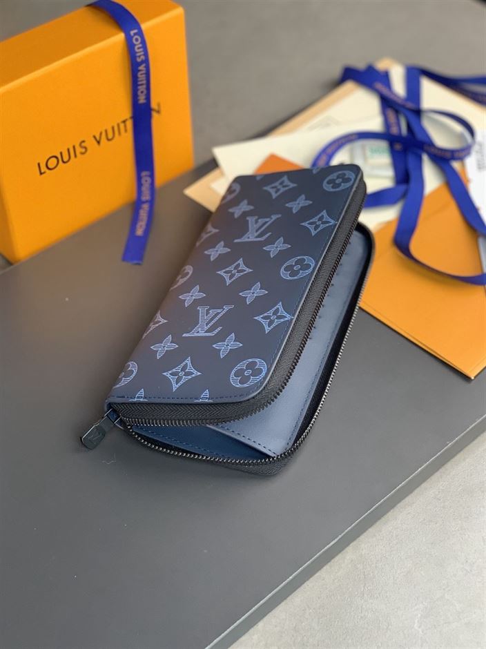 LOUIS VUITTON WALLET ORGANIZER BLUE