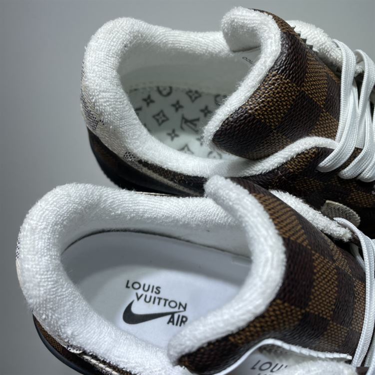 LOUIS VUITTON X NIKE AIR FORCE 1 LOW-TOP SNEAKERS – LVS131