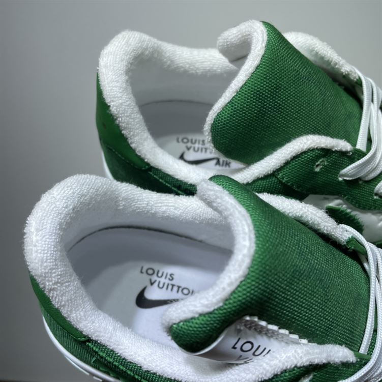 LOUIS VUITTON X NIKE AIR FORCE 1 LOW-TOP SNEAKERS - LVS136