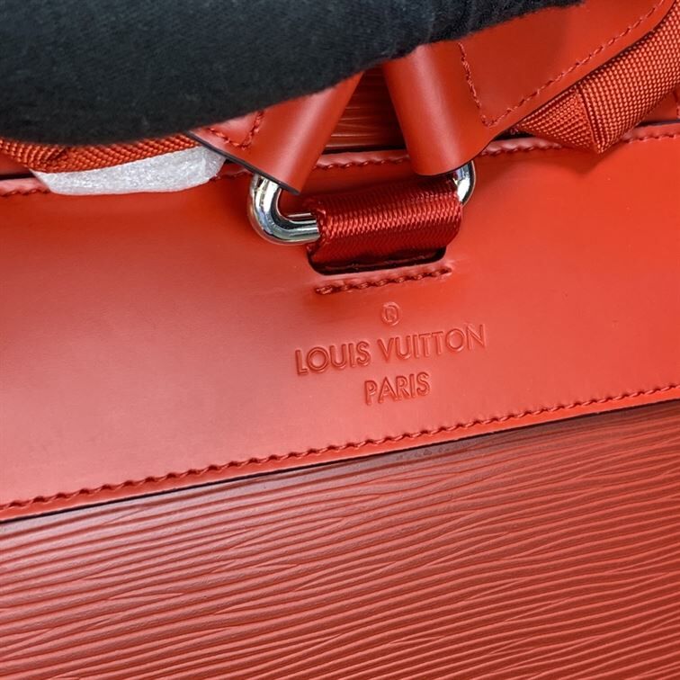LOUIS VUITTON X SUPREME CHRISTOPHER BACKPACK - LVB033