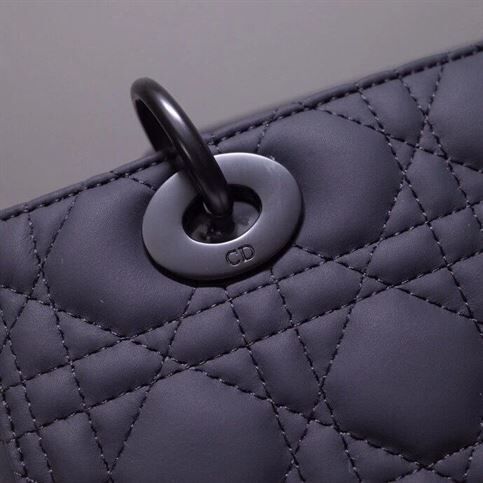 MEDIUM LADY DIOR BAG BLACK ULTRAMATTE