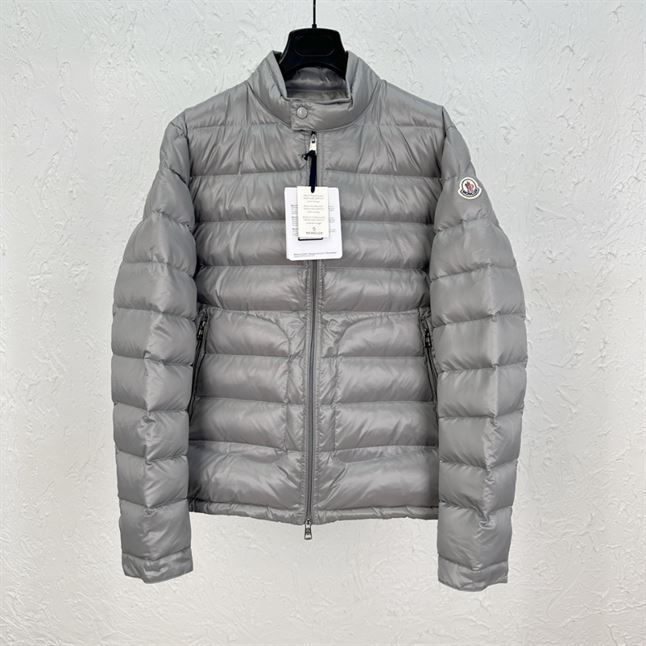 MONCLER ACORUS QUILTED DOWN JACKET IN GREY - MC058