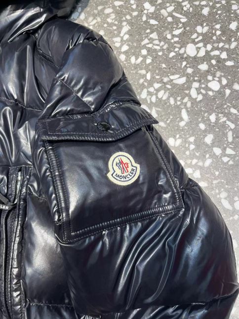 MONCLER CHIABLESE LONG PARKA JACKET IN BLACK - MC050