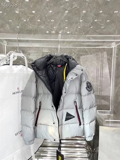 MONCLER COAT - MC115