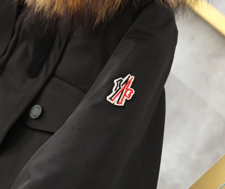 MONCLER COAT - MC128