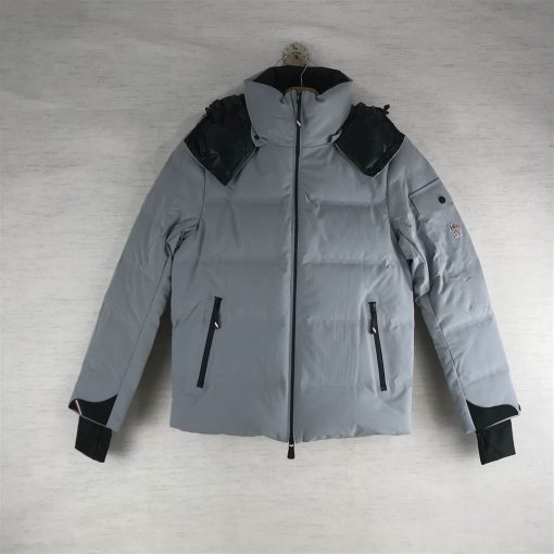 MONCLER COAT - MC134