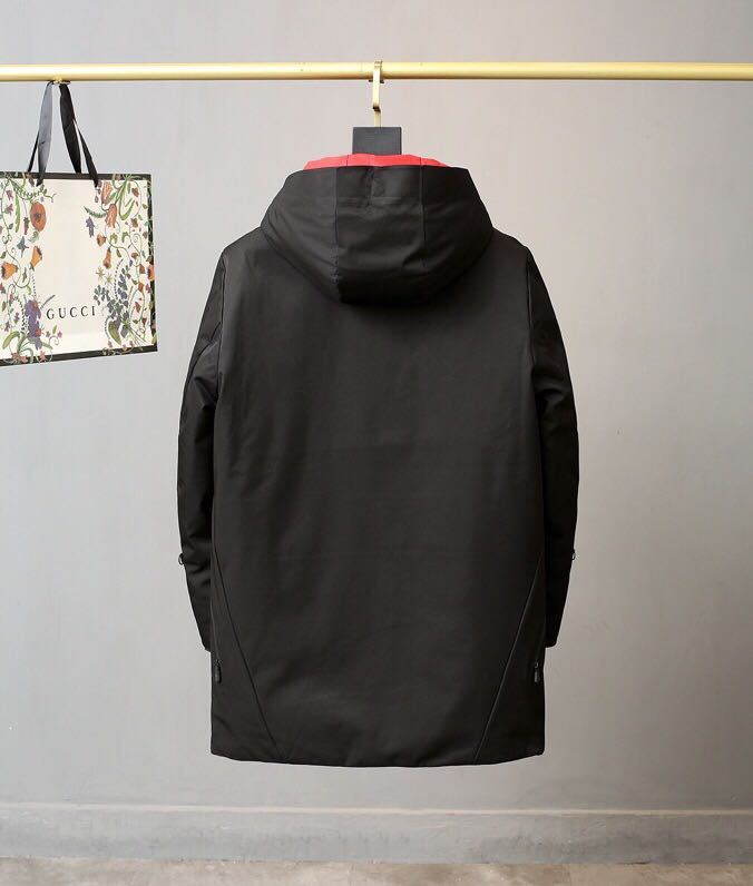 MONCLER COAT - MC136