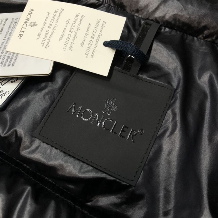 MONCLER COAT FOR MEN - MC003