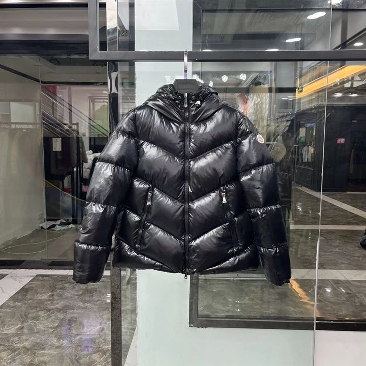 MONCLER COAT FOR MEN - MC005