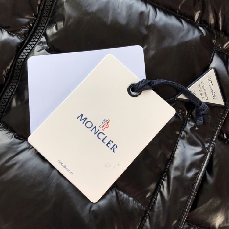 MONCLER COAT FOR MEN - MC006