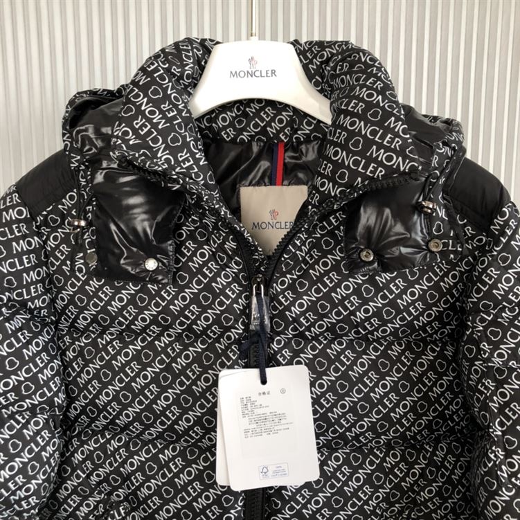 MONCLER COAT FOR MEN - MC007