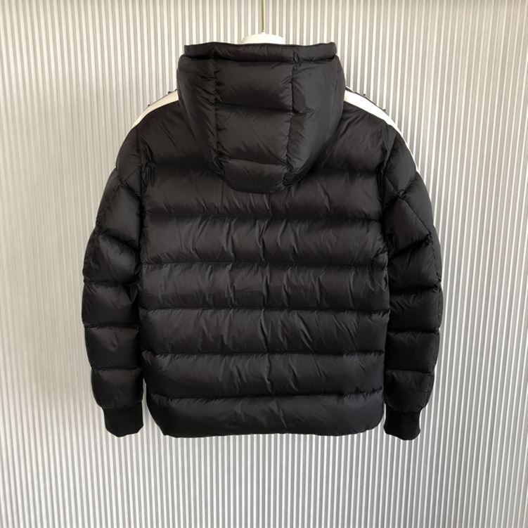 MONCLER COAT FOR MEN - MC011
