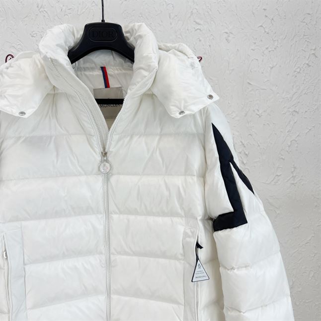 MONCLER CORYDATE PADDED JACKET - MC045