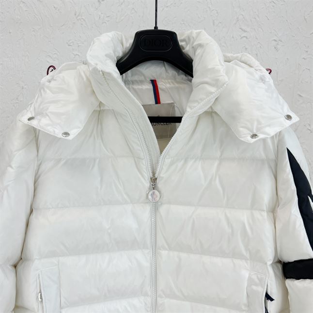 MONCLER CORYDATE PADDED JACKET - MC045