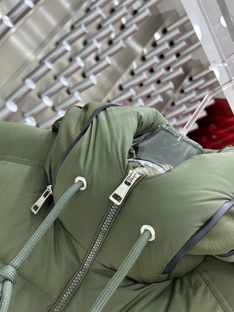 MONCLER DOWN GILET - MC131