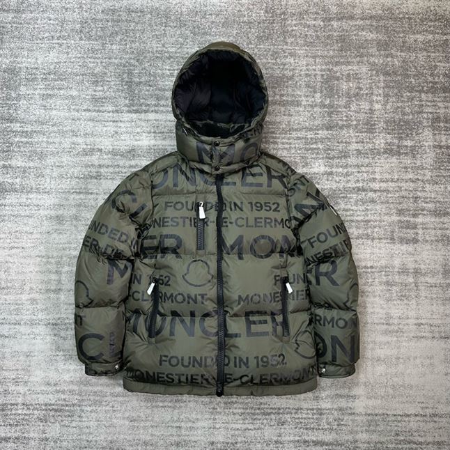 MONCLER DOWN JACKET - MC024
