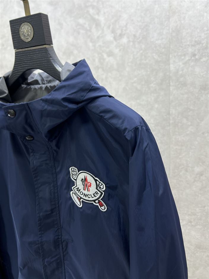 MONCLER GUIERS RAIN JACKET - MC100