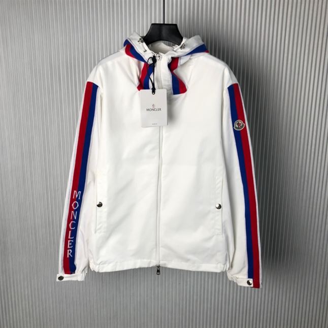 MONCLER HOODED RUKBAT JACKET - MC077