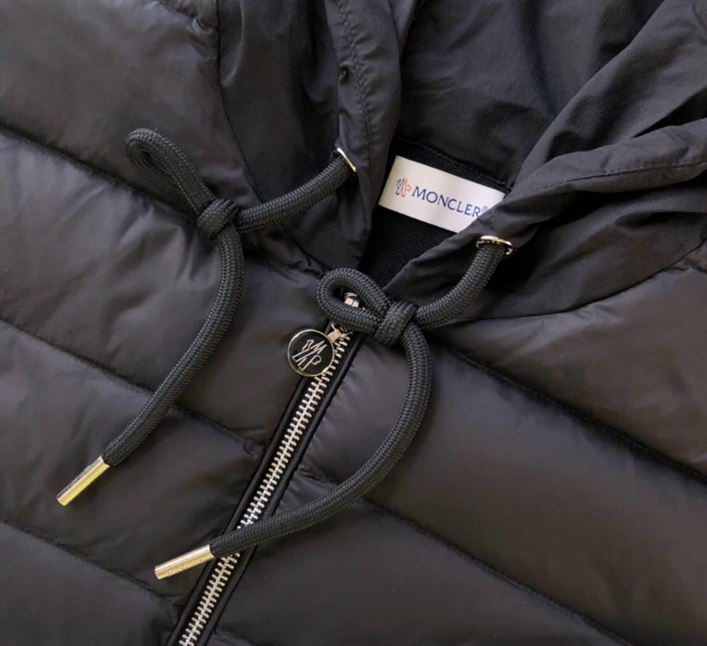 MONCLER HYBRID HOODED JACKET - MC073