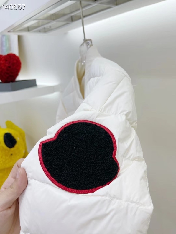 MONCLER JACKET - MC111