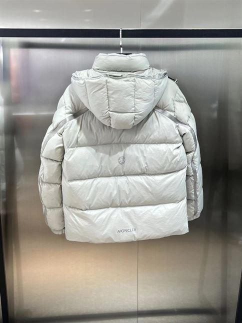 MONCLER JACKETS - MC037