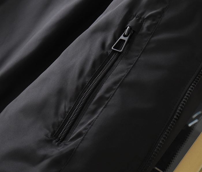 MONCLER LOZERE SHORT DOWN JACKET - MC094