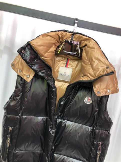 MONCLER LUZULE DOWN GILET - MC061