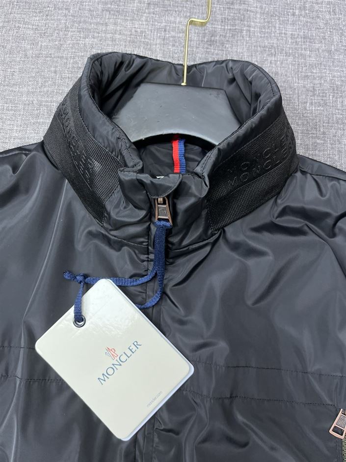 MONCLER NIRE RAIN JACKET BLACK - MC092
