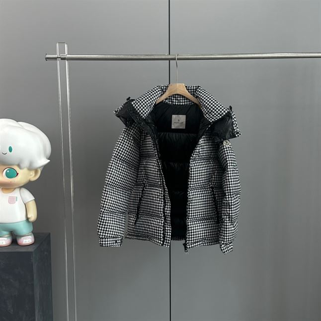 MONCLER SOCOTRINE SHORT DOWN JACKET - MC057