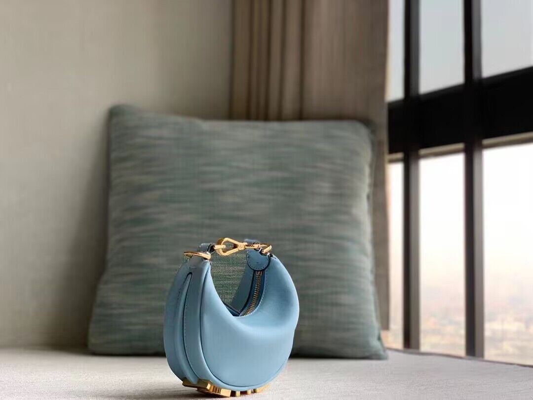 NANO FENDYGRAPHY BLUE LEATHER CHARM