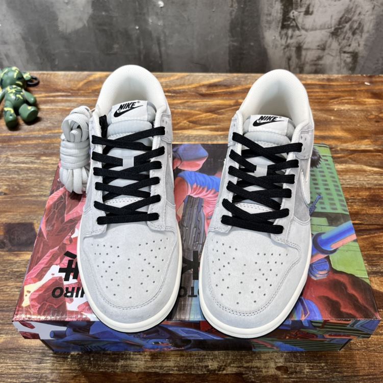 NIKE SB DUNK LOW SNEAKER - NSN023