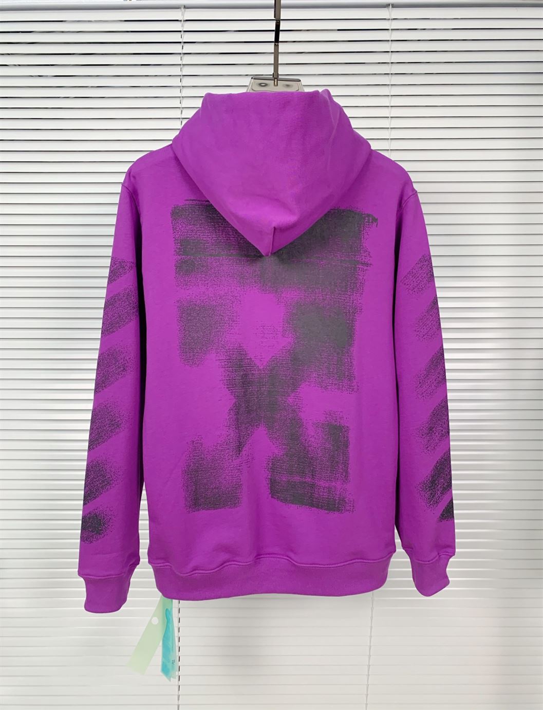 OFF-WHITE ARROWS-PRINT DRAWSTRING HOODIE - OS013