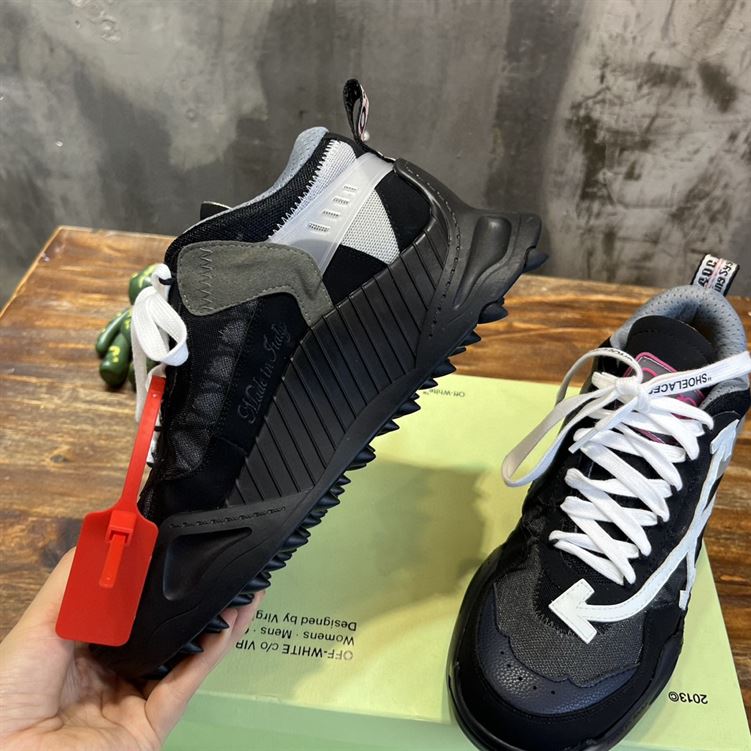 OFF-WHITE ODSY 1000 SNEAKERS - OFW046