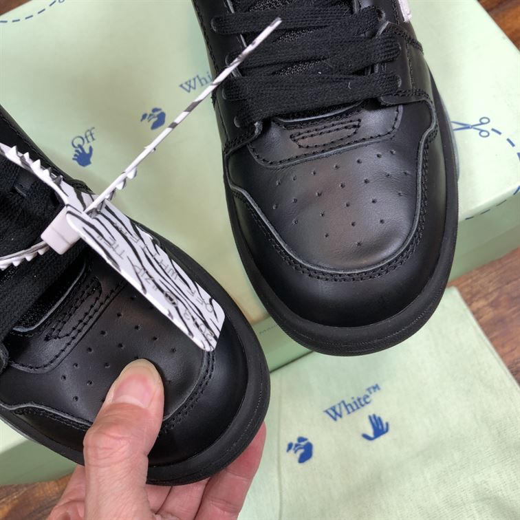 OFF-WHITE OUT OF OFFICE "OOO" SNEAKERS - OFW003