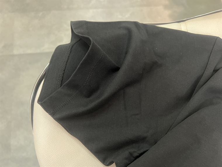 PRADA COTTON T-SHIRT BLACK - PT006