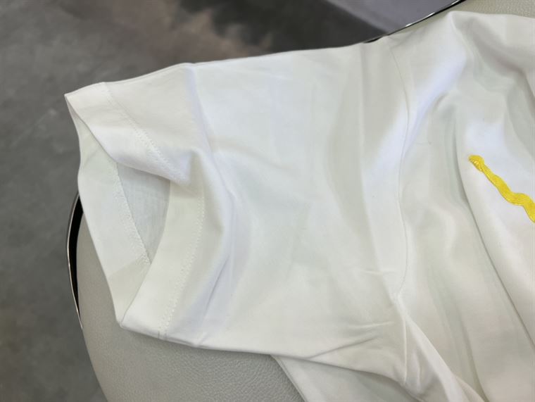 PRADA COTTON T-SHIRT WHITE - PT004