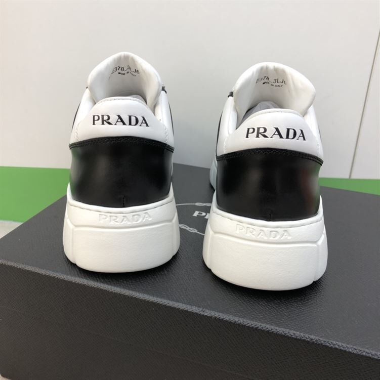 PRADA LEATHER SNEAKERS - PRS016