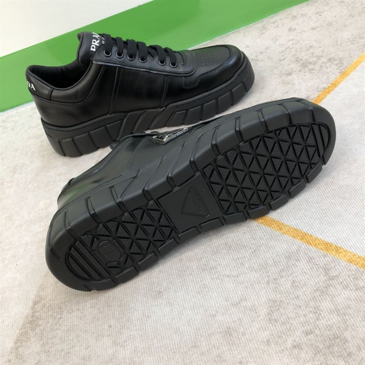 PRADA LEATHER SNEAKERS - PRS018