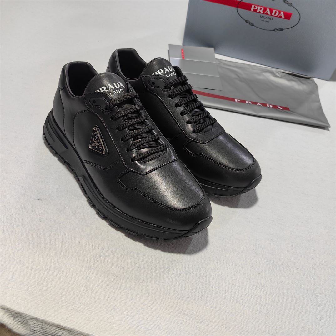 PRADA LEATHER SNEAKERS - PRS072