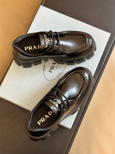 PRADA MONOLITH BRUSHED LEATHER LACE-UP SHOES - PRS059